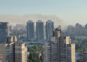 Lufta në Ukrainë, ambasada amerikane kërkon largimin e qytetarëve të saj
