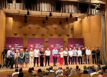 Lista e 54 drejtuesve një burrë një grua/ Veliaj shpall fituesit për kryetarë te PS në 27 Njësitë e Tiranës: Ja kush janë ata