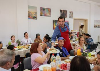 Kurban Bajrami/ Veliaj shtron drekë për njerëzit në nevojë: Mos i dëgjoni ata që mbjellin sherr dhe ndasi! Kompensim 100% për familjet te ‘5 Maji’