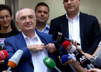 A do krijojë forcë të re politike? Meta: Partia e referendumit na pret përpara. S’jam këtu për të marrë drejtimin e LSI s