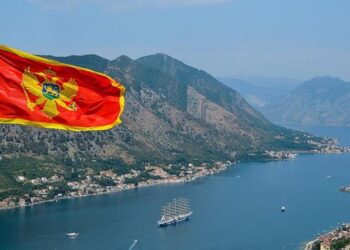 Rriten infektimet në Ulqin: Mali i Zi rikthen maskat kundër Covid-19, rastet ditore mbi 1000