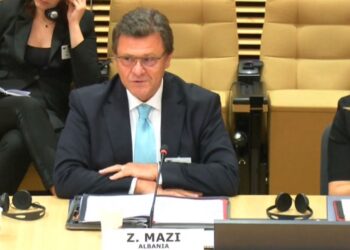 “Do punojmë fort…!”/ Kryenegociatori Zef Mazi: Premtimet e pambajtura i përkasin së shkuarës. Kemi përpara një proces të vështirë e rrugë të gjatë