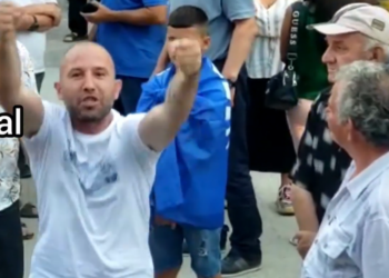 VIDEO/ ‘Çmendet’ fansi i Berishës para protestës, reagimi i tij para kameras së Top Channel