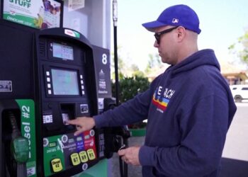 Nafta në bursat ndërkombëtare rritet sërish, pasi ra nën 100 USD për fuçi