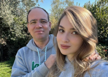 “Sa e qetë ndihesha kur flisja me ty”/ Vajza e Bujar Nishanit kujton të atin përmes fotove nga fëmijëria: Kur të përqafoja…!