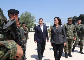 Aktivizohet në Shqipëri Brigada e Asistencës së Forcave të Sigurisë së SHBA, Peleshi: Forcojmë praninë në misionet e NATO-s. Kim: Aleanca jonë…!