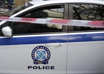 E rëndë në Greqi/ Djali i pret qafën nënës, trupi i saj gjendet pas 5 ditësh