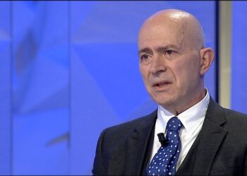 Kryehetuesi i komunizmit tregon përse donin ta arrestonin gjyshin e Edi Ramës