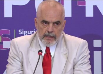 “Të largohemi nga e shkuara!”/ Mesazhi i Ramës për 61 kryetarët e rinj: Duam persona me ambicie, jo ata që mësojnë hilet më shpejt se rregullat