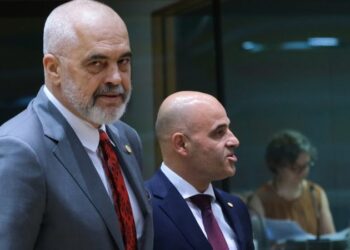 Hapat/ Çfarë ndodh pas “dasmës evropiane”, sa zgjat anëtarësimi i Shqipërisë e RMV në BE dhe cilat janë pengesat