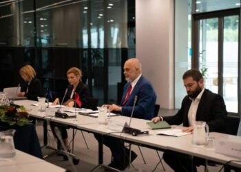 “Ekipet po punojnë”/ Çështja e “detit” me Greqinë, Rama në gjykatën e Hagës: Do të zgjidhet sipas parimeve ligjore