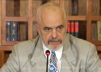 “Bazë e NATO-s në Durrës”/ Rama: Parashikohet edhe një pjesë ushtarake, kemi kërkuar financim për…