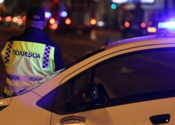 E rëndë! 43-vjeçari tenton të vrasë djalin e tij, ‘terrorizohen’ fqinjët