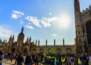 Tragjedia/ 5 studentë ndërrojnë jetë në rrethana misterioze, policia nis hetimet