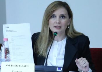 PD: “Investimet” në Kushtetuese! Opozita kërkon të drejtën për ngritjen e një komisioni hetimor