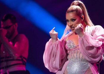 “Më pëlqen…”/ Ronela Hajati tregon arsyen pse është akoma beqare