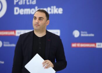 “Një hall i madh e shtyu Ramën të ndryshojë drejtim”/ Këlliçi për Inceneratorët: I dha 22 mln euro Sela Gugalles për Elbasanin