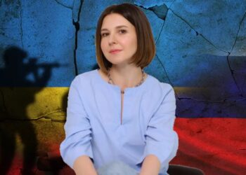 Kjo është vajza ukrainase që po përdor faqet pornografike dhe të lojërave të fatit për t’u treguar rusëve të vërtetën e luftës së Putinit