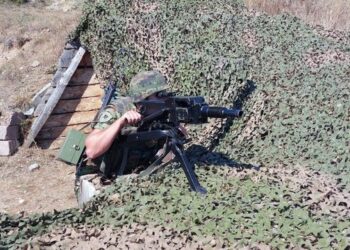Ushtria serbe në gjendje të lartë gatishmërie, inspektohen trupat pranë kufirit me Kosovën