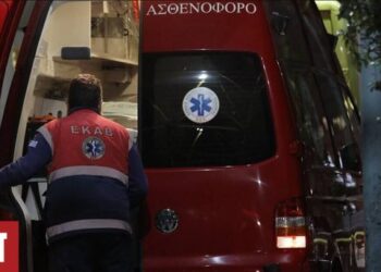 Shqiptari plagos grekun me thikë pas një sherri, dyshohet se ishte nën efektin e drogës