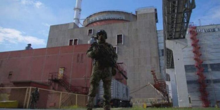 "Duhet ndërhyrje urgjente"/ Ukraina jep alarmin: Rusët po sulmojnë sërish centralin bërthamor!