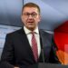 “Nëse votohen ndryshimet kushtetueses, largohem”, Mickoski vë bast në karrierën e tij politike