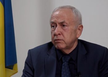 Ambasadori Shkurov: Mbi 3 mijë ukrainas të larguar nga lufta janë strehuar në Shqipëri!