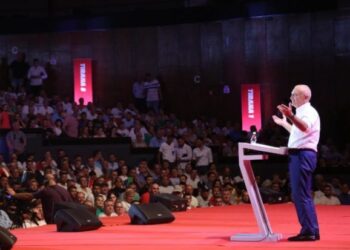 Ilir Meta vazhdon të ‘ndezë’ motorët në “pista” të mbyllura: Nga nesër Tirana e para në shembjen e tiranisë!