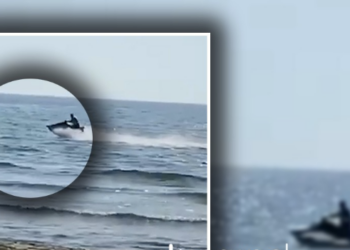 Manovra të rrezikshme/ Motori i ujit terrorizon pushuesit në Gjirin e Lalzit, asnjë mësim nga tragjedia në Himarë