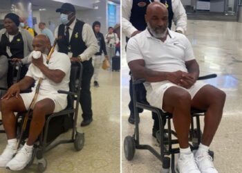 Shokohen fansat e kampionit të madh, Mike Tyson përfundon në karrige me rrota