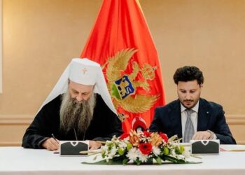 Abazoviç nënshkruan marrëveshjen me Kishën Serbe/ Qytetarët në protestë. Ja çfarë parashikohet