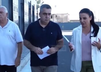 Balluku inspekton “Kolaudimin” e Vlorës: 30% e automjeteve të kontrolluara dalin me problematika