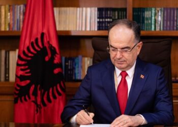 Zbardhet axhenda/ Vizita e Bajram Begajt në Kosovë, Presidenca zbardh detajet
