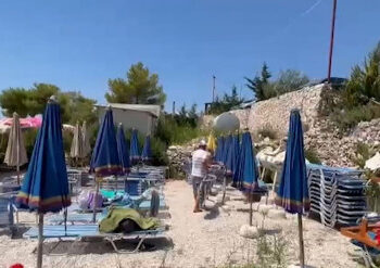 “Pushtoi” hapësirën publike dhe s’lëshonte kupton tatimor/ Procedim penal biznesmenit në Ksamil. I sekuestrohen 132 çadrat