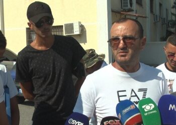 Pas Vlorës dhe Dhërmiut, dalin në protestë pronarët e mjeteve lundruese në Durrës: Problematikat janë në jug, tek ne kurrë
