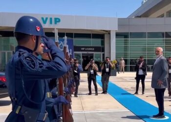 VIDEO/ Rama shkon në Turqi me ftesë të Erdoğan, takim i rëndësishëm për bashkëpunimin e vendeve