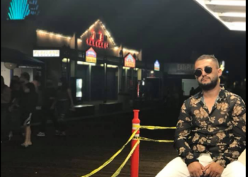 “Çfarë t’i themi nënës, që nuk të mbrojtëm dot” / Miqtë e aktorit shqiptar mesazhe prekëse