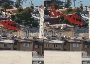 U hodh me kokë në det/ Plagoset rëndë turisti rumun në Ksamil, transportohet me helikopter drejt Tiranës