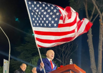 Pse “sandinisti Meta” harroi Kirgistanin si “revolucion antiamerikan”?