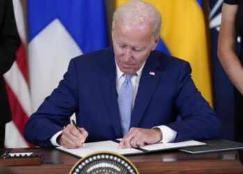 SHBA ofron 3 mld $ ndihmë të re ushtarake për Ukrainën/ Biden: 6 muaj sulme të pamëshirshme, vetëm kanë…