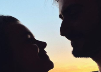 VIDEO/ Këngëtarja e njohur shqiptare i jep fund beqarisë, dalin pamjet e para nga ceremonia e martesës