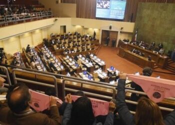 Njihuni me shtetin ku të gjithë deputetët e kuvendit do t’i nënshtrohen testit të drogës