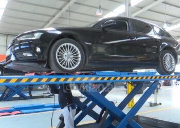 Një në tre automjete ngelin në kolaudim / DPSHTRR: Shkak, shkarkimi i gazrave dhe problemet me frenimin