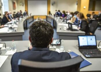 ‘Do ketë ndryshime, ministrat nuk janë shefa!’ Kurti i rreptë në mbledhjen e Qeverisë