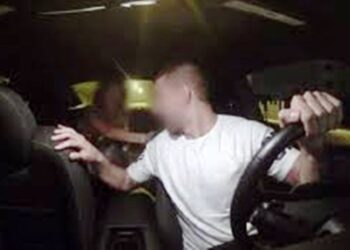 Emrat/ Nëna zbulon lidhjen intime të vajzës me 20-vjeçarin, i riu prangoset pasi kreu marrëdhënie me 13-vjeçaren