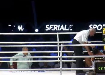 LIVE/ Momente paniku në natën e boksit në “Air Albania”, boksieri shqiptar humbet ndjenjat në ring