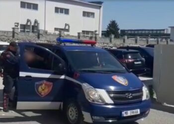 Drejt Malit të Zi me ekstazi dhe ketaminë/ Arrestohen 4 persona në kufi, çfarë u gjeti policia
