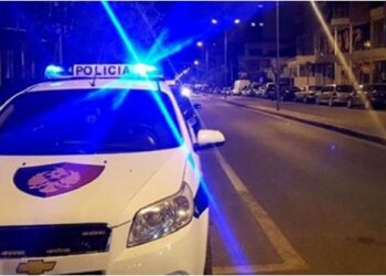 Shpërthim tritoli në Vlorë/ ‘Hidhet në erë’ kamioni i parkuar në pronësi të 53 vjeçarit (Emri)