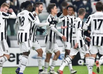 Transferimet ndër vite/ Renditja: Cilat janë klubet që kanë fituar më shumë nga shitja e lojtarëve këtë shekull