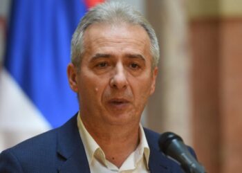 Rezoluta e Shqipërisë kundër Dick Marty, deputeti serb: Të reagojmë me dhunë, po vrasin të vërtetën